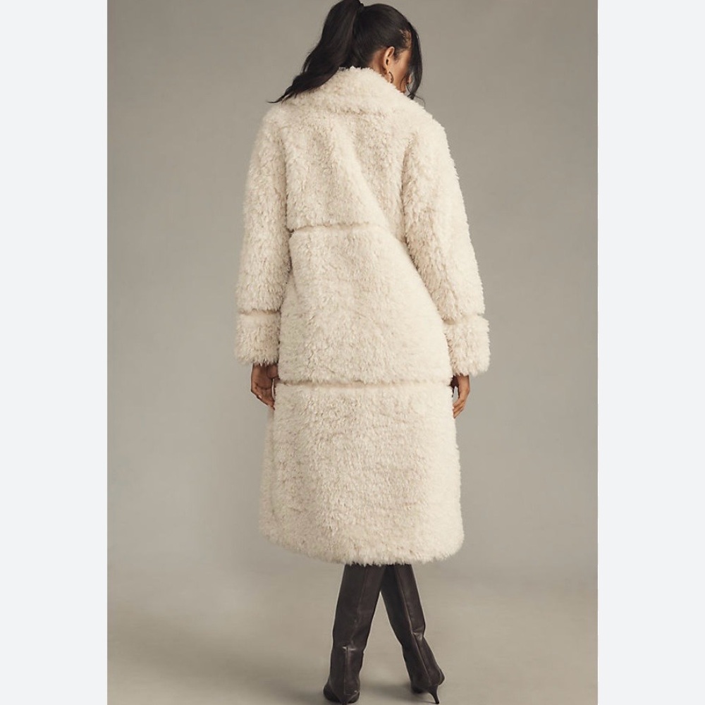 Badgley Mischka Yara Luxe Cream Faux-Fur Coat
